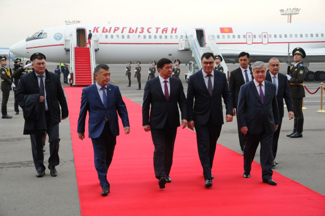 QIRG‘IZISTON BOSH VAZIRI MUHAMMEDKALIY ABILGAZIYEV TOSHKENTGA KELDI