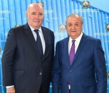 FOREIGN MINISTER RECEIVES HIS RUSSIAN COUNTERPART